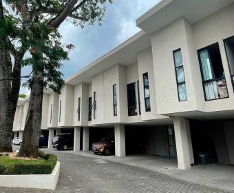  Townhouse for sale in Lindora 43 condominium in Santa Ana, San José.