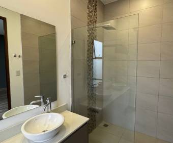 Townhouse for sale in Lindora 43 condominium in Santa Ana, San José. Townhouse for sale in Lindora 43 condominium in Santa Ana, San José.