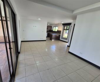 3-bedroom house for sale in Moravia. Foreclosed property 3-bedroom house for sale in Moravia. Foreclosed property