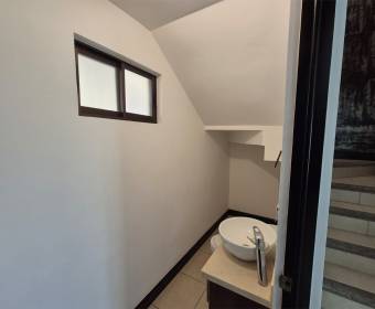 3-bedroom house for sale in Moravia. Foreclosed property 3-bedroom house for sale in Moravia. Foreclosed property