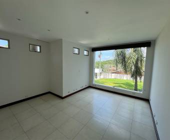 Spectacular luxury mansion for sale in Residencial Manantiales, La Asunción de Belén. Bank-owned pro Spectacular luxury mansion for sale in Residencial Manantiales, La Asunción de Belén. Bank-owned pro