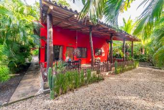 Property with 3 Rental Houses in Tropical Paradise Near Tamarindo Property with 3 Rental Houses in Tropical Paradise Near Tamarindo