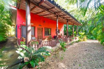 Property with 3 Rental Houses in Tropical Paradise Near Tamarindo Property with 3 Rental Houses in Tropical Paradise Near Tamarindo