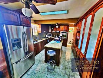 HOUSE FOR COMMERCIAL USE FOR SALE SANTA BÁRBARA, HEREDIA #40403ns HOUSE FOR COMMERCIAL USE FOR SALE SANTA BÁRBARA, HEREDIA #40403ns