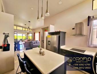 CASA CONTEMPORÁNEA EN VENTA CIUDAD QUESADA, SAN CARLOS #21001aptd