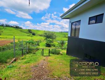 CASA CONTEMPORÁNEA EN VENTA CIUDAD QUESADA, SAN CARLOS #21001aptd