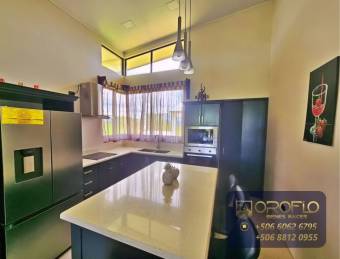 CASA CONTEMPORÁNEA EN VENTA CIUDAD QUESADA, SAN CARLOS #21001aptd