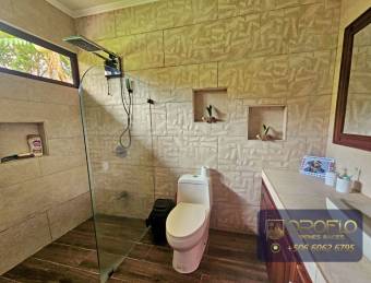  CASA MODERNA EN VENTA San Isidro de Grecia, Alajuela #20302dm