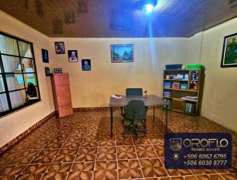 PROPIEDAD CON USO MIXTO IDEAL PARA NEGOCIO U HOGAR HEREDIA CENTRO #40101vcmc