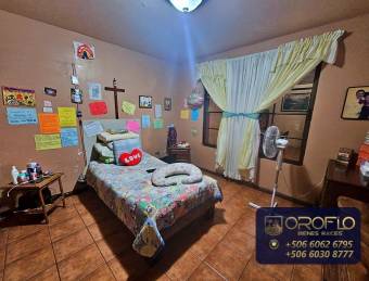 PROPIEDAD CON USO MIXTO IDEAL PARA NEGOCIO U HOGAR HEREDIA CENTRO #40101vcmc