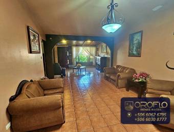 PROPIEDAD CON USO MIXTO IDEAL PARA NEGOCIO U HOGAR HEREDIA CENTRO #40101vcmc